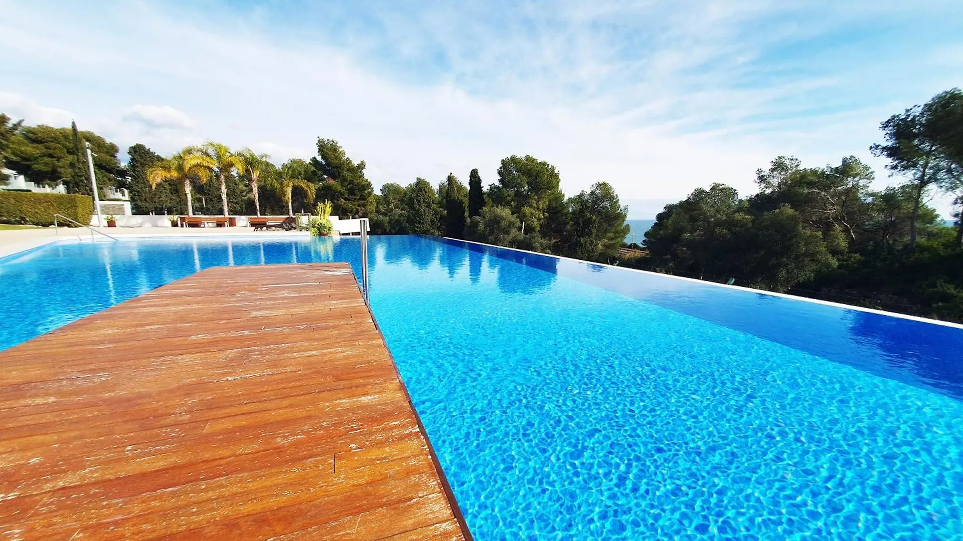 Ferienwohnung Luxury Duplex With Sea View Sant Pere De Ribes